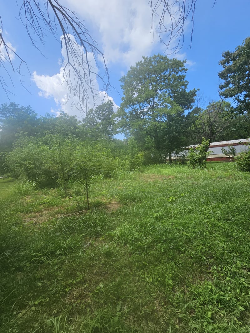 31 W Hwy, White House, TN 37188