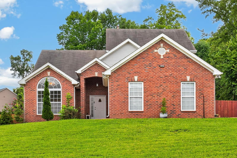 101 Wiggins Ct, Nolensville, TN 37135
