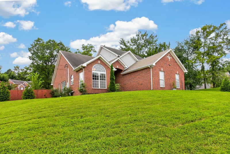 101 Wiggins Ct, Nolensville, TN 37135