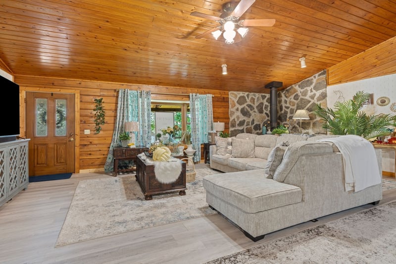 1246 Salem Rd, Lebanon, TN 37090