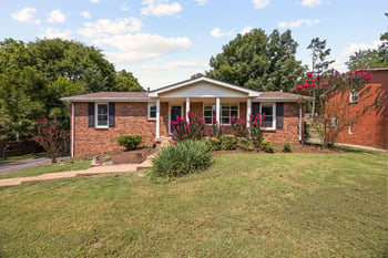 632 Harpeth Bend Dr, Nashville, TN 37221