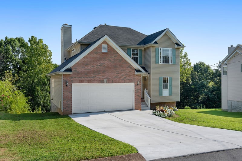 1513 Yarmouth Ln, Old Hickory, TN 37138