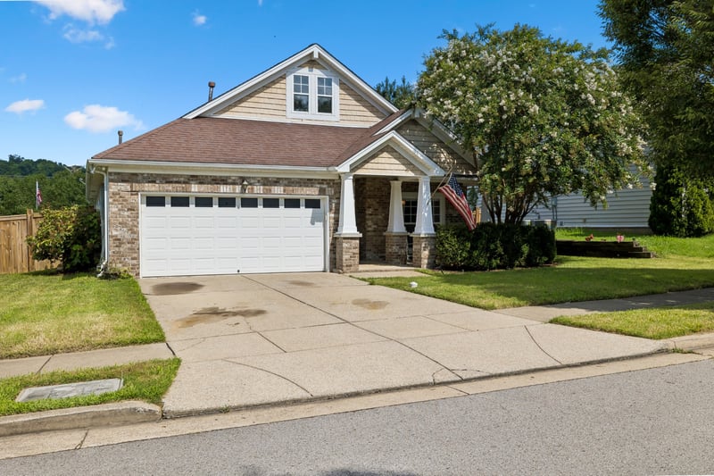 1008 Riverspring Dr, Nashville, TN 37221