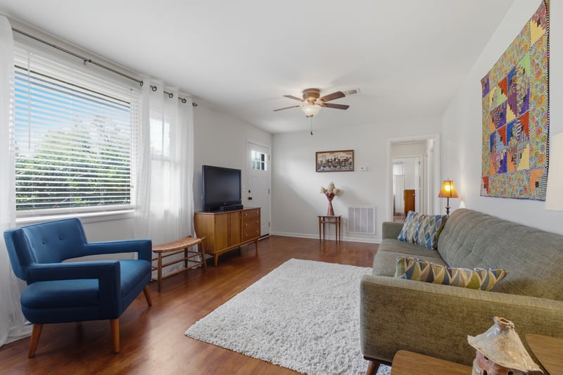 5001 Bonnawell Dr, Hermitage, TN 37076