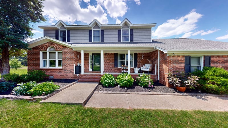 7770 Bridlewood Dr, Christiana, TN 37037