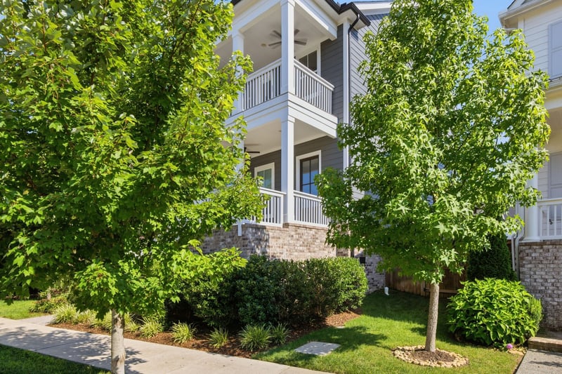 415 Dewar Dr, Franklin, TN 37064
