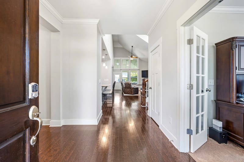 1551 Drakes Creek Rd, Hendersonville, TN 37075