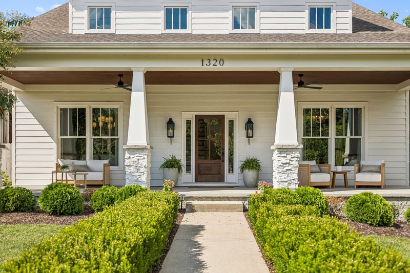 1320 Sweetbriar Ave, Nashville, TN 37212