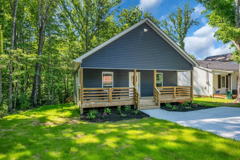 2411 Bell St, Ashland City, TN 37015