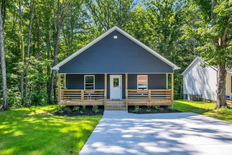 2411 Bell St, Ashland City, TN 37015