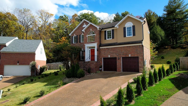 5416 Barton Vale Dr, Nashville, TN 37211