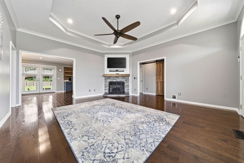 612 Bradford Dr, Gallatin, TN 37066
