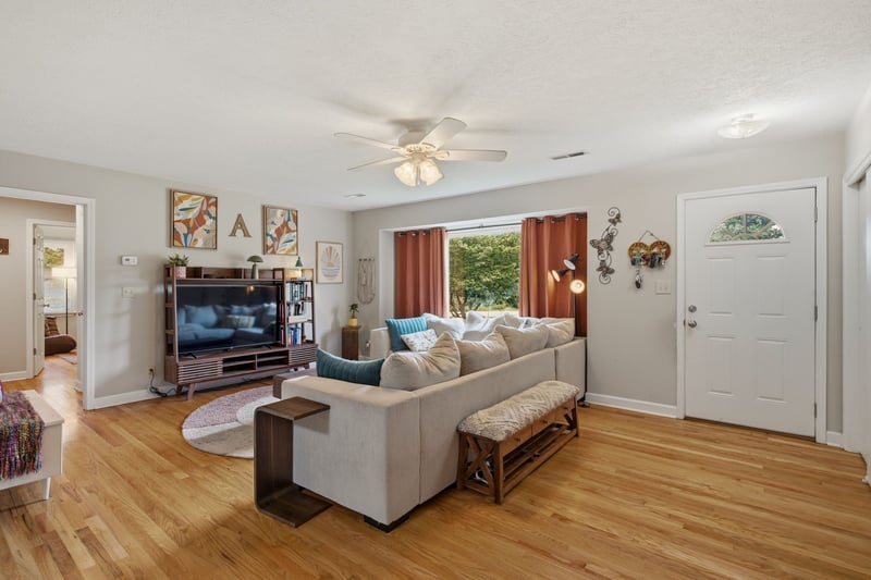 1514 5th Ave, Springfield, TN 37172