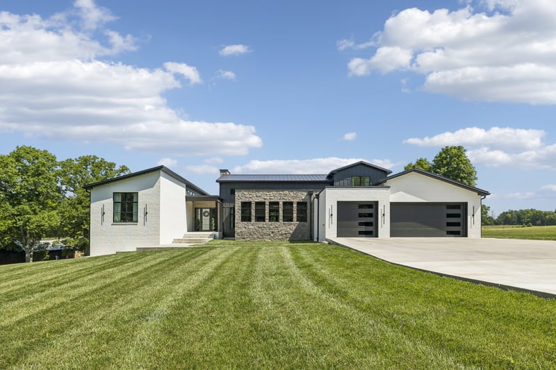653 Hicks Edgen Rd, Pleasant View, TN 37146
