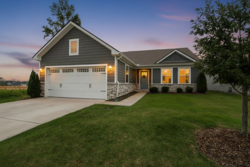 430 Saddleview Dr, White House, TN 37188