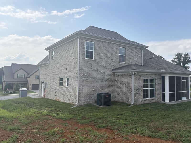 930 Stovers Glen Dr, Murfreesboro, TN 37128