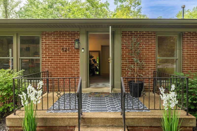 521 Westcrest Dr, Nashville, TN 37211
