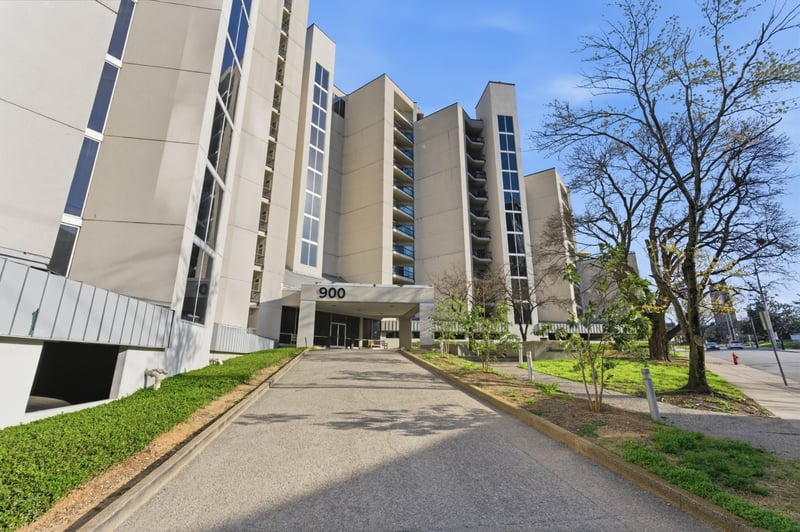 900 19th Ave #401, Nashville, TN 37212