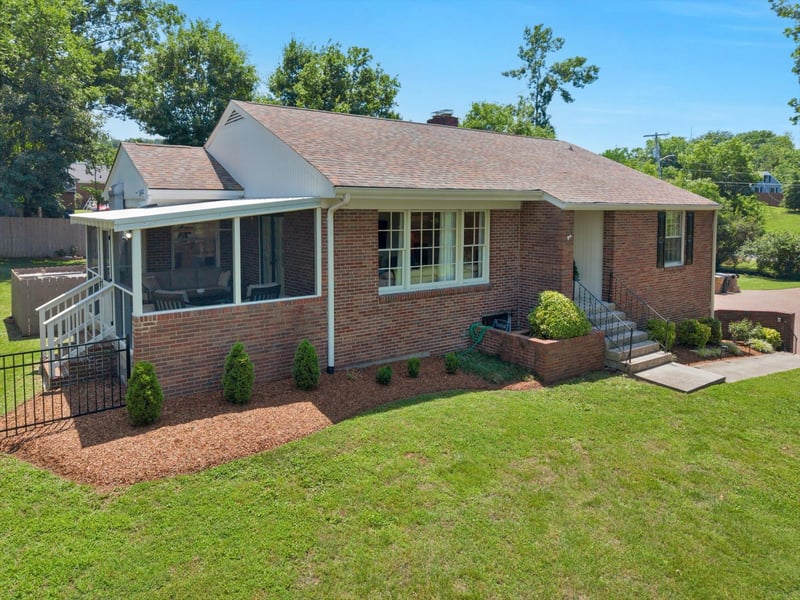 3262 Mcgavock Pike, Nashville, TN 37214
