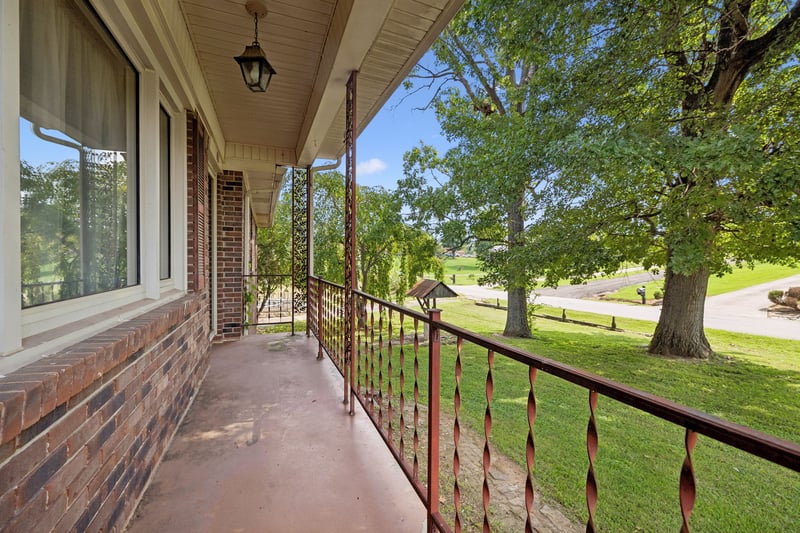 148 Maple St, Gordonsville, TN 38563