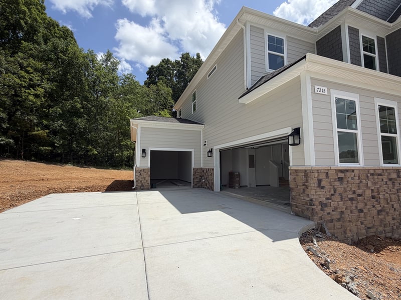 7215 Richvale Dr, Fairview, TN 37062