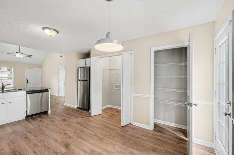 107 Breeze Dr, Murfreesboro, TN 37129