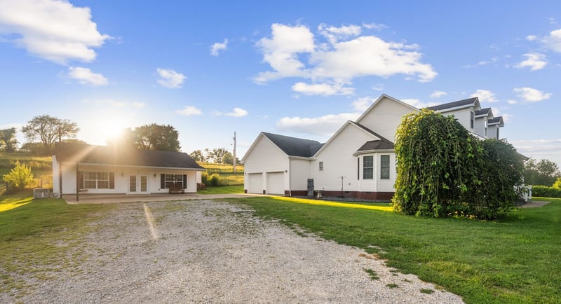 8130 Joy Rd, Mount Pleasant, TN 38474