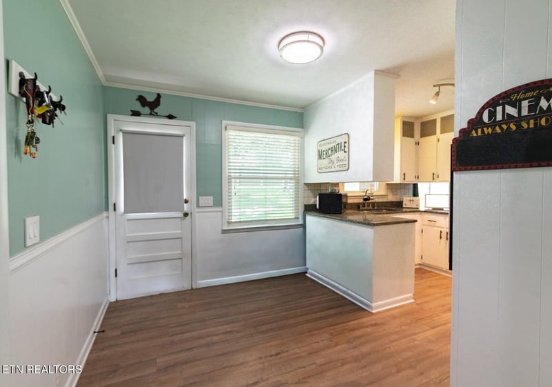 112 S Hummingbird Ln, Dickson, TN 37055