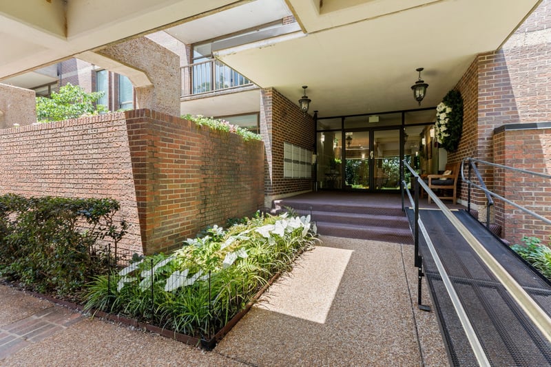 135 Harpeth Trace Smt, Nashville, TN 37221