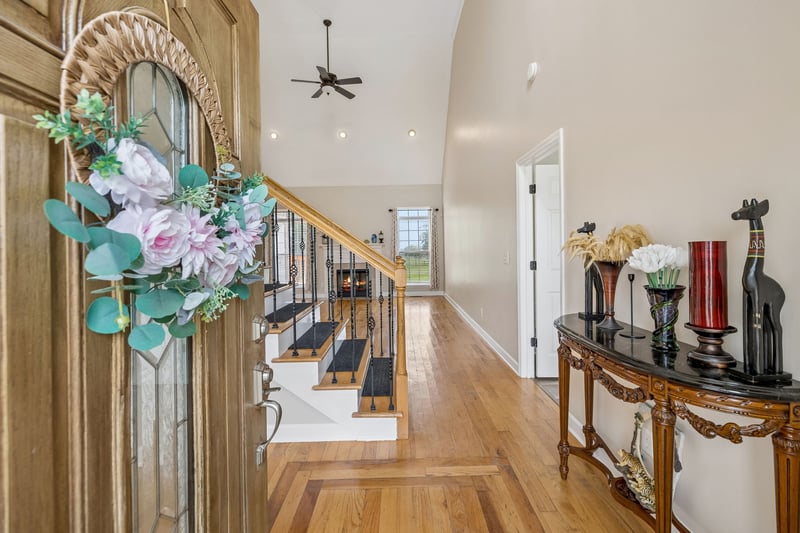 604 Summerbreeze Ln, Antioch, TN 37013