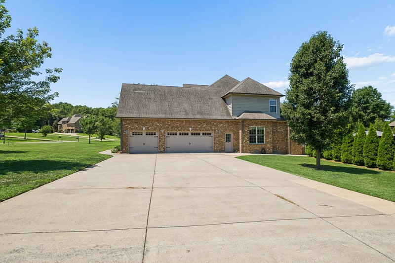 804 Twin View Dr, Murfreesboro, TN 37128
