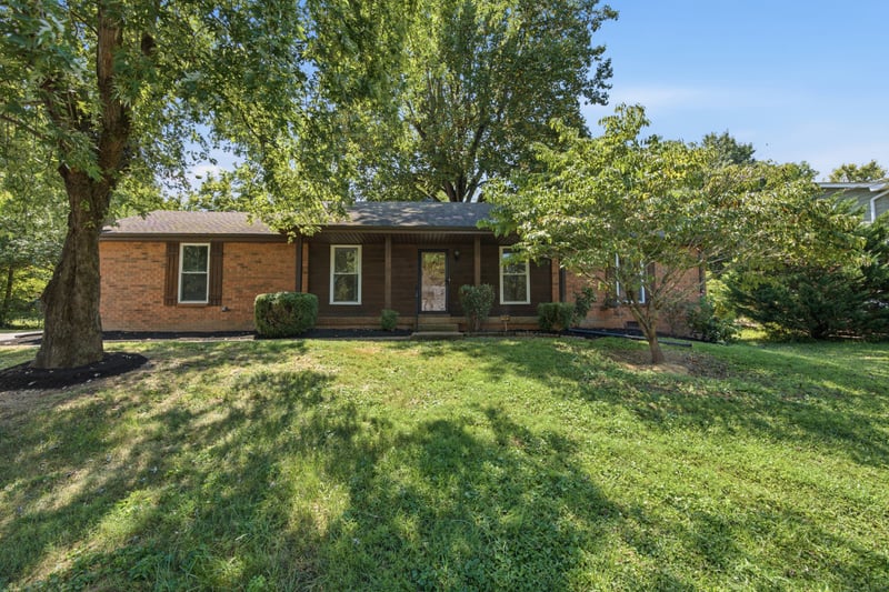 714 Albany Dr, Hermitage, TN 37076