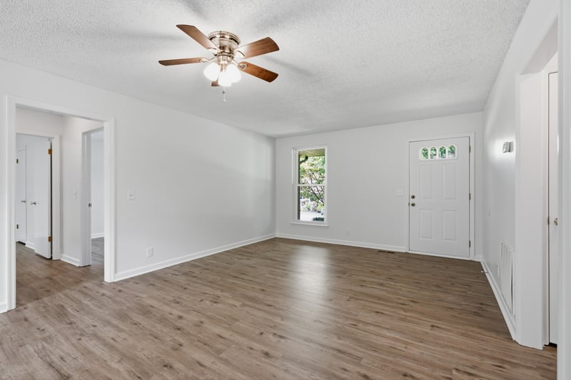 714 Albany Dr, Hermitage, TN 37076