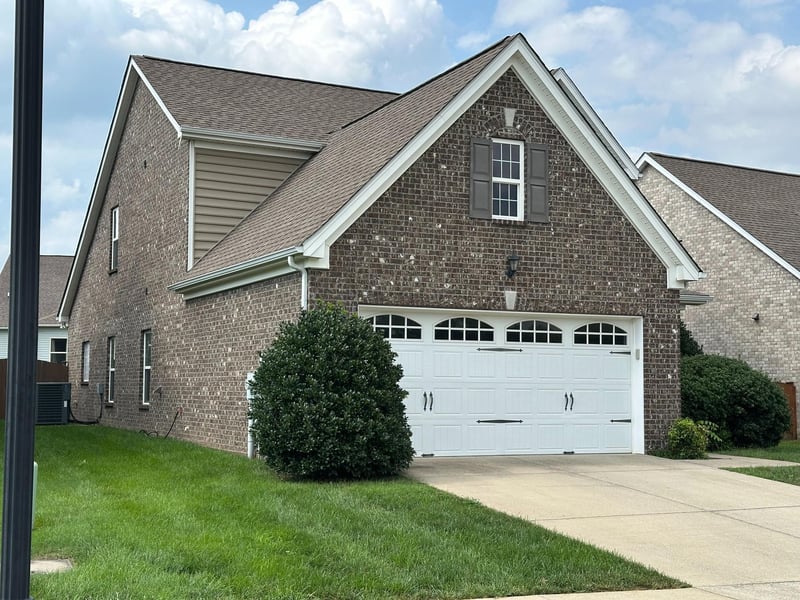 1445 Woodside Dr, Lebanon, TN 37087