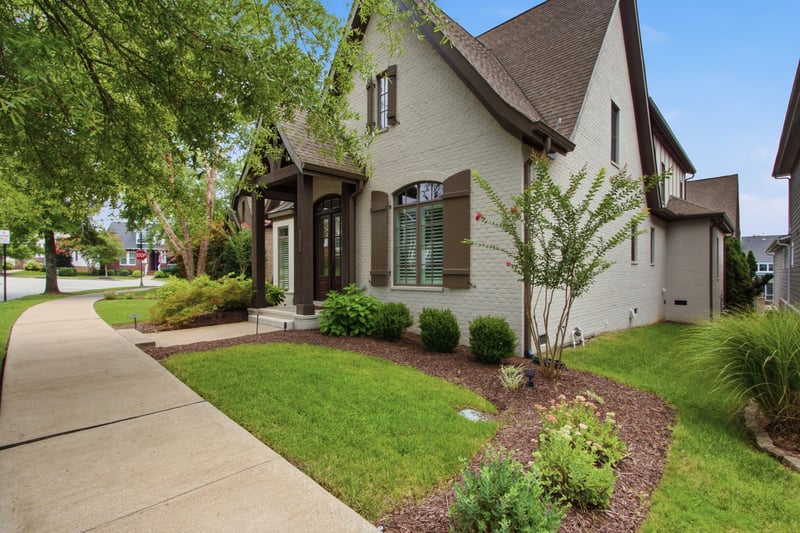 3805 Somers Ln, Thompsons Station, TN 37179