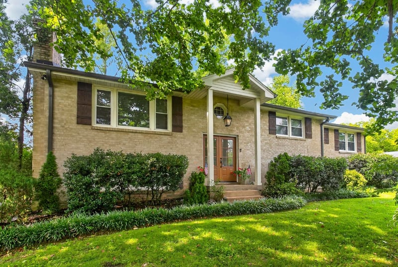9013 Forest Lawn Dr, Brentwood, TN 37027