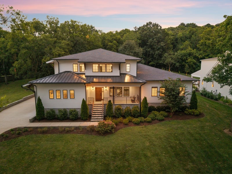 828 Russleo Dr, Nashville, TN 37209