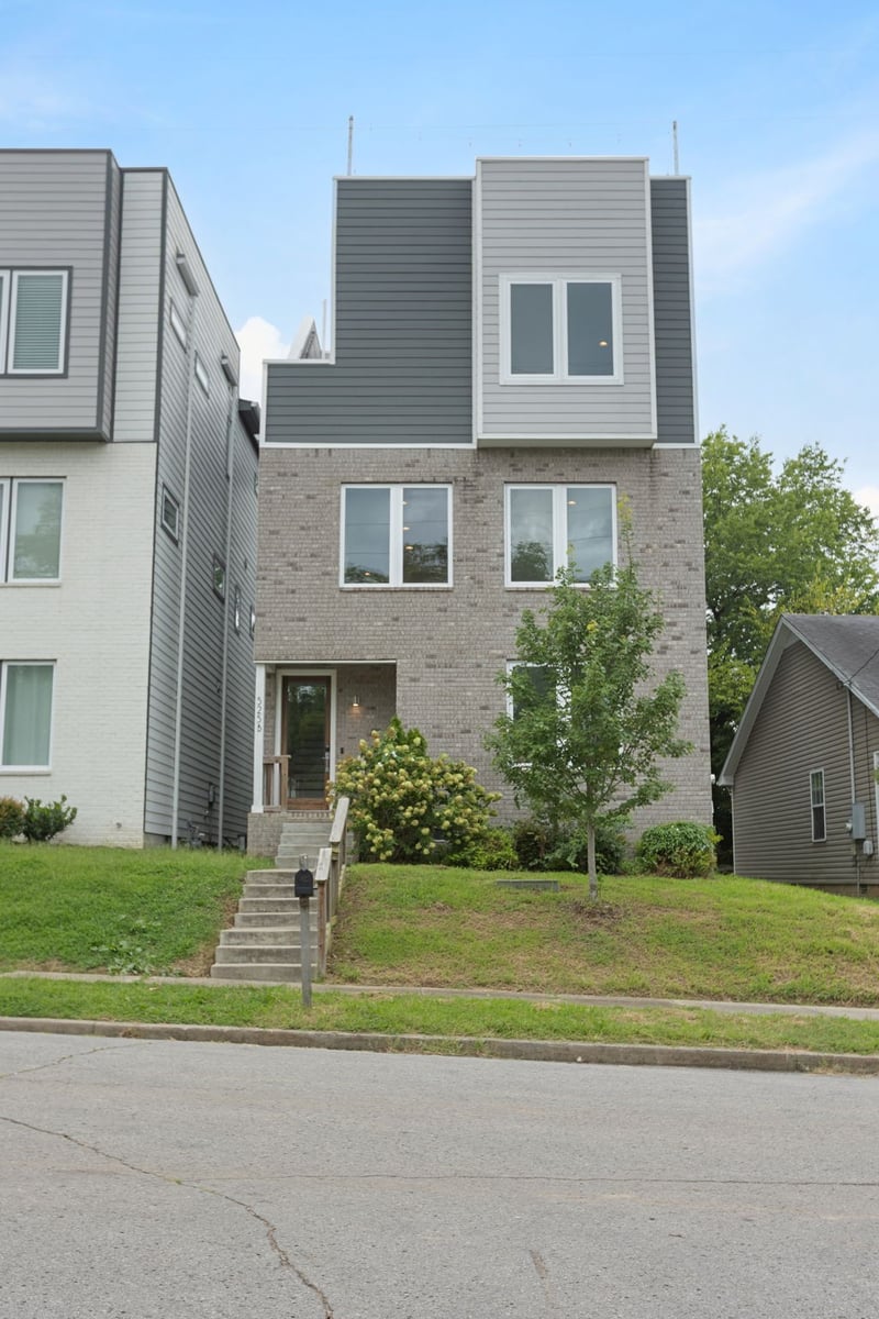 525B 31st Ave N, Nashville, TN 37209