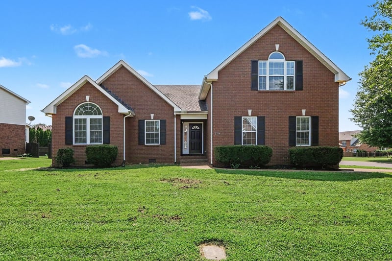 2904 Schoolside St, Murfreesboro, TN 37128