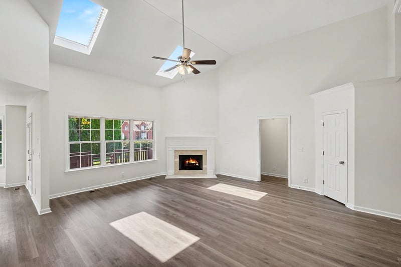 2904 Schoolside St, Murfreesboro, TN 37128