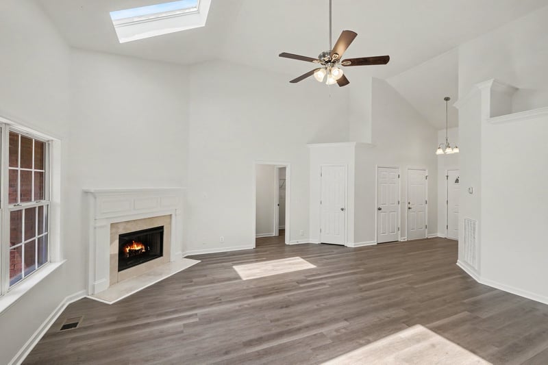 2904 Schoolside St, Murfreesboro, TN 37128