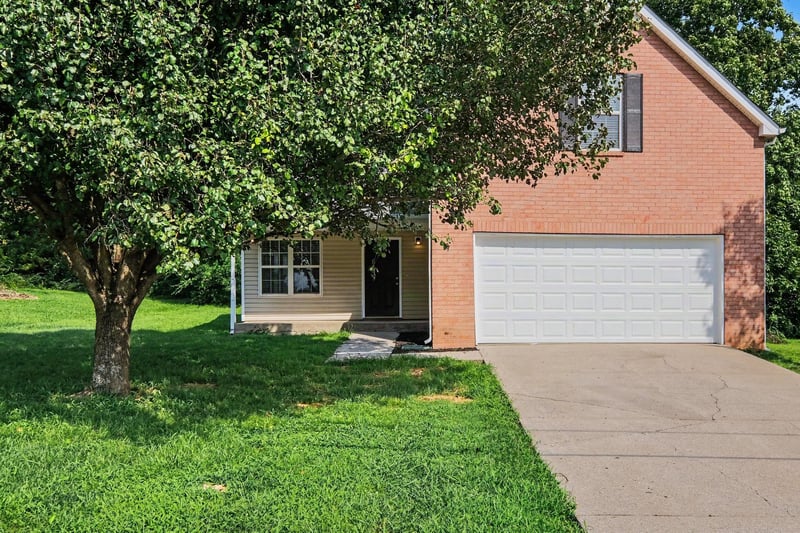 1109 Benton Mason Dr, La Vergne, TN 37086