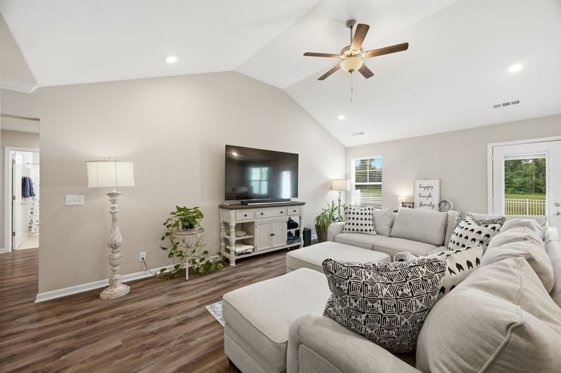 301 Ruby Cate Way, Murfreesboro, TN 37128
