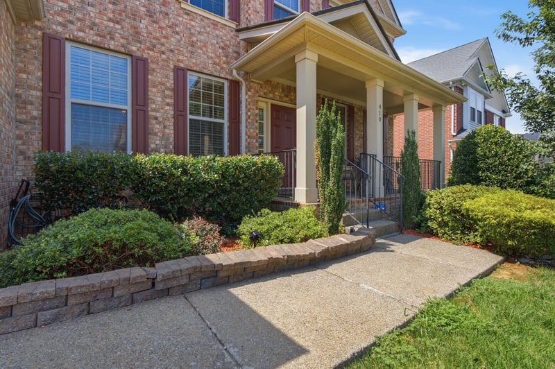 410 Valley Spring Dr, Mount Juliet, TN 37122
