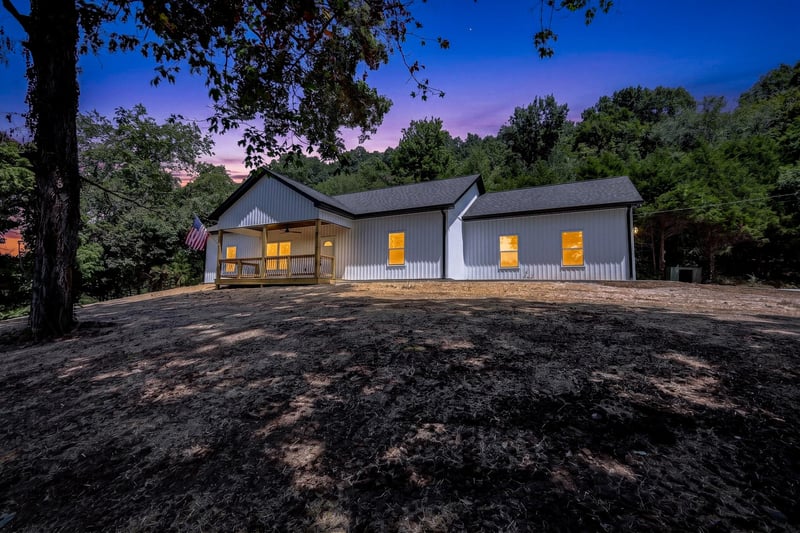 5071 Campbellsville Pike, Culleoka, TN 38451