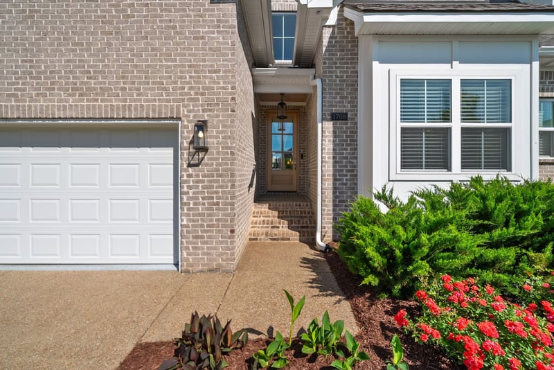 1708 Sorrell Park Dr, Spring Hill, TN 37174