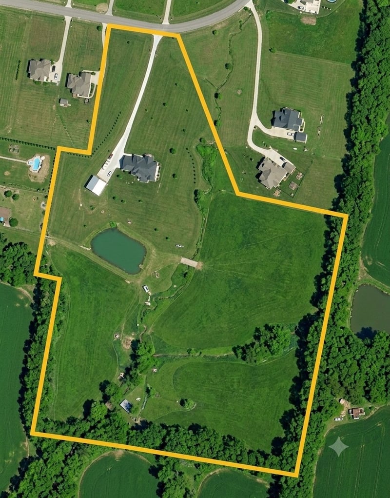 1083 Caballo Trl, Gallatin, TN 37066