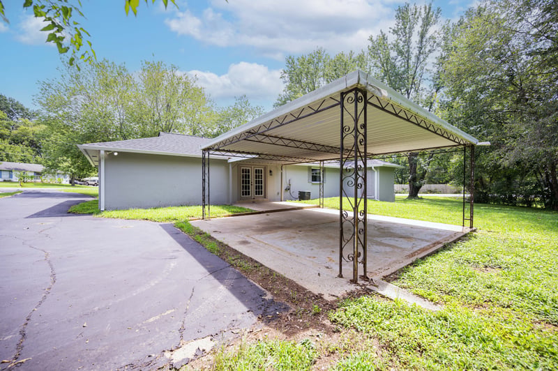 315 Pioneer Dr, Smyrna, TN 37167