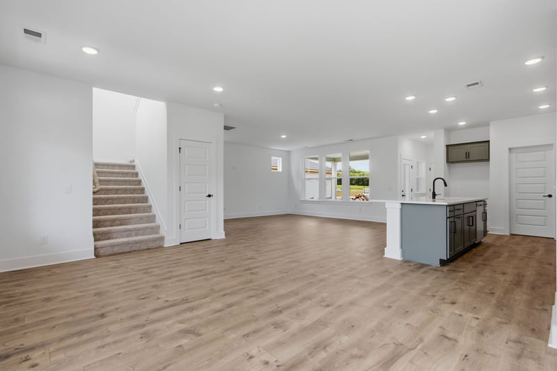 758 Caddy Xing, Columbia, TN 38401