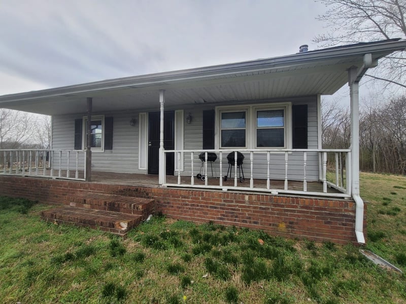 1465 Mount Olivet Rd, Hendersonville, TN 37075